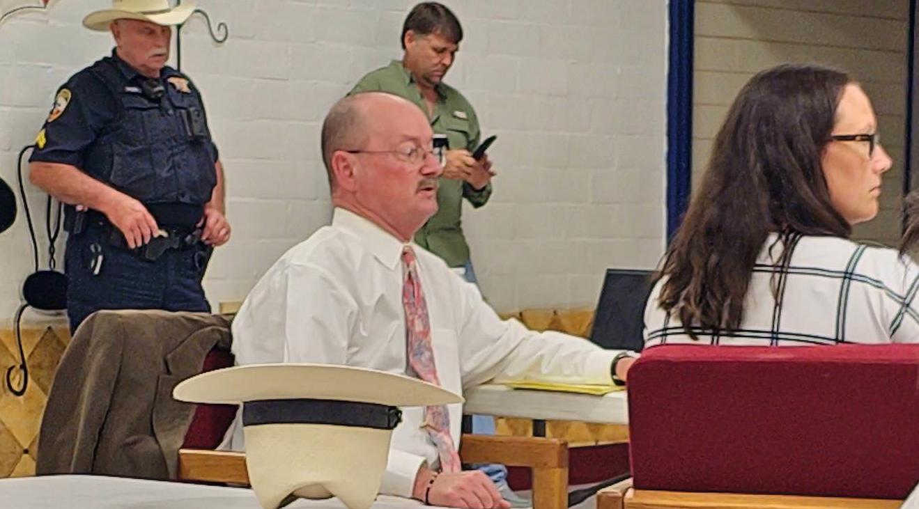 Clash between Devers ISD teacher, superintendent heats up Liberty