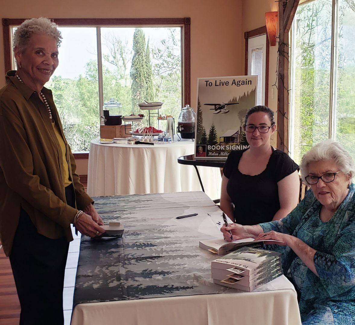 Honey Bee Ranch Event Center hosts book signing Liberty Vindicator