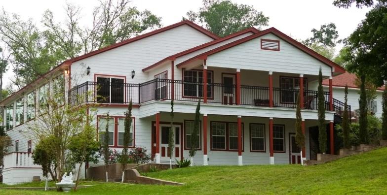 Article Image Alt Text