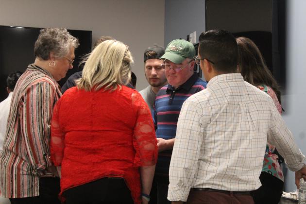 Article Image Alt Text