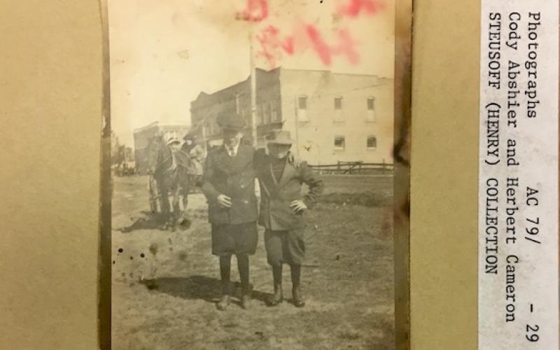 Article Image Alt Text