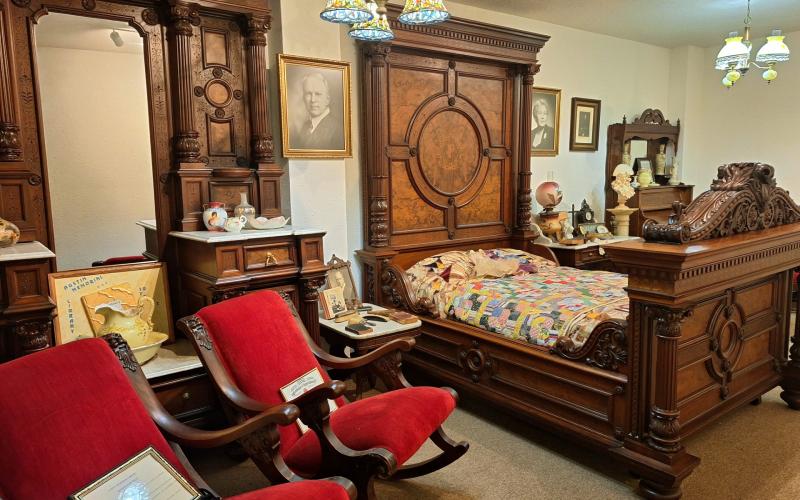 Article Image Alt Text