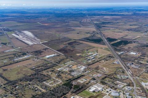 Article Image Alt Text