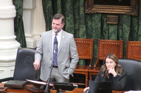 Article Image Alt Text