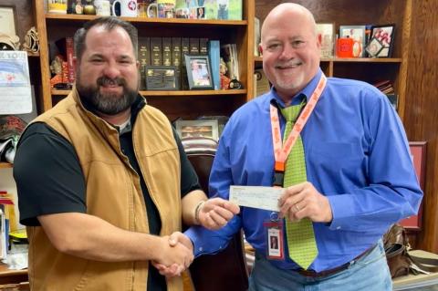 Article Image Alt Text