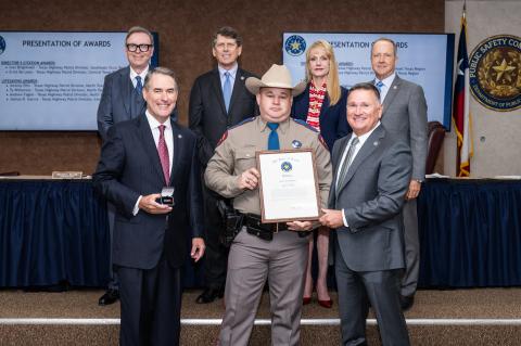 Article Image Alt Text