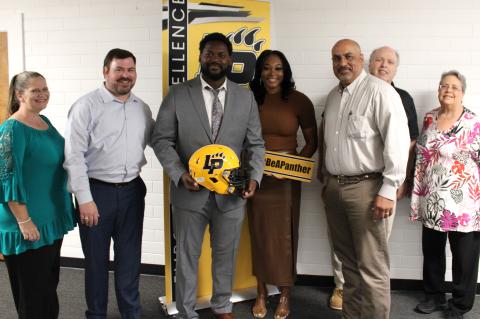 Article Image Alt Text