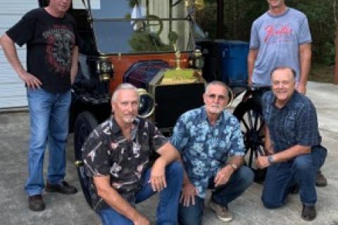 Article Image Alt Text