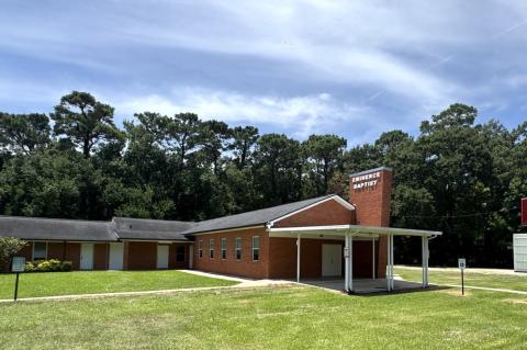 Article Image Alt Text