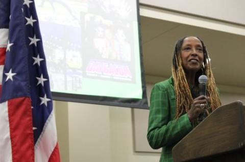 Article Image Alt Text