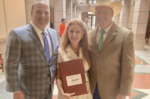 Article Image Alt Text