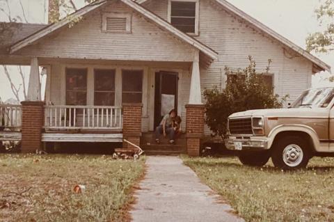 Article Image Alt Text