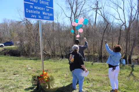 Article Image Alt Text