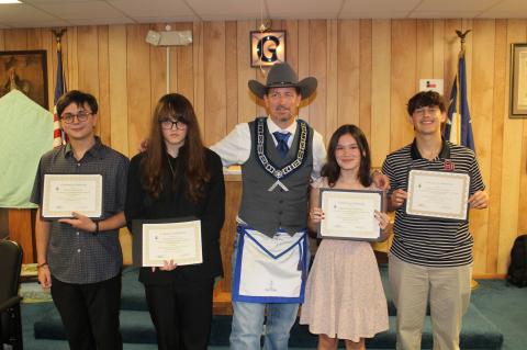 Article Image Alt Text