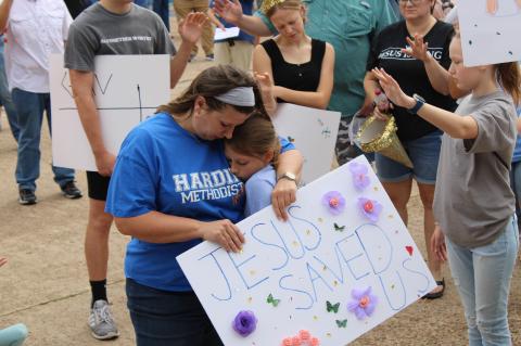 Article Image Alt Text