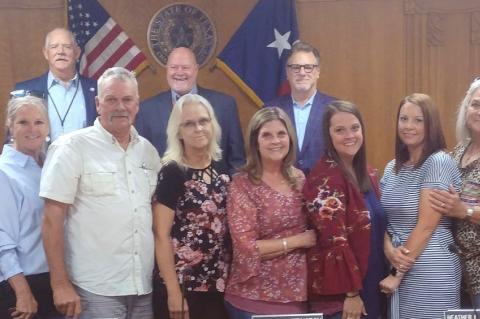 Article Image Alt Text