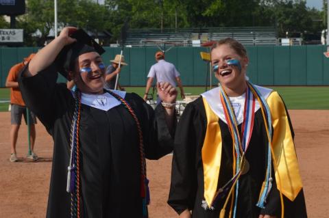 Article Image Alt Text